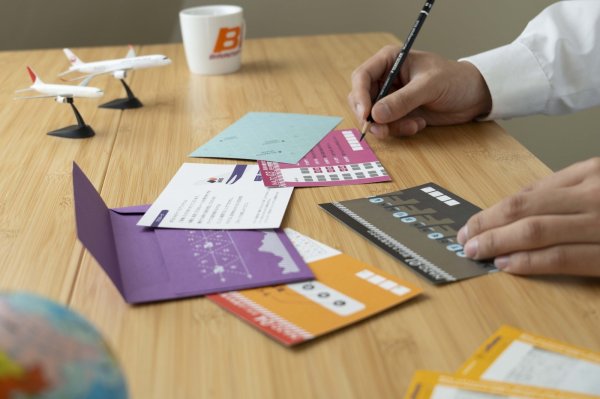 画像4: 〈ナゾグラ〉トラベル系謎解き　着陸しないミステリーフライトからの脱出 (4)