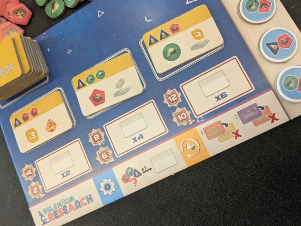 画像4: シャクルトンベース：月への旅【1月30日発売予定】 (4)